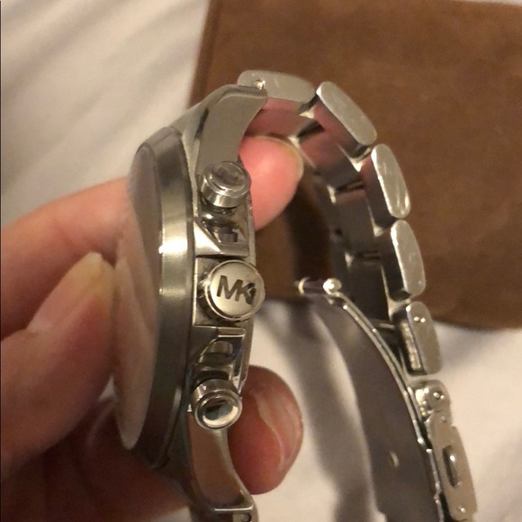 Michael Kors Men’s Watch - Picture 4 of 4